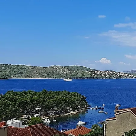 Mit Blick Auf Wasser Trogir